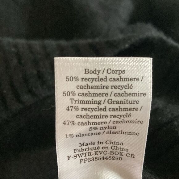Everlane Recycled Boxy Everyday Cashmere
Soft Sweater Black Minimalist Size L - Picture 9 of 10